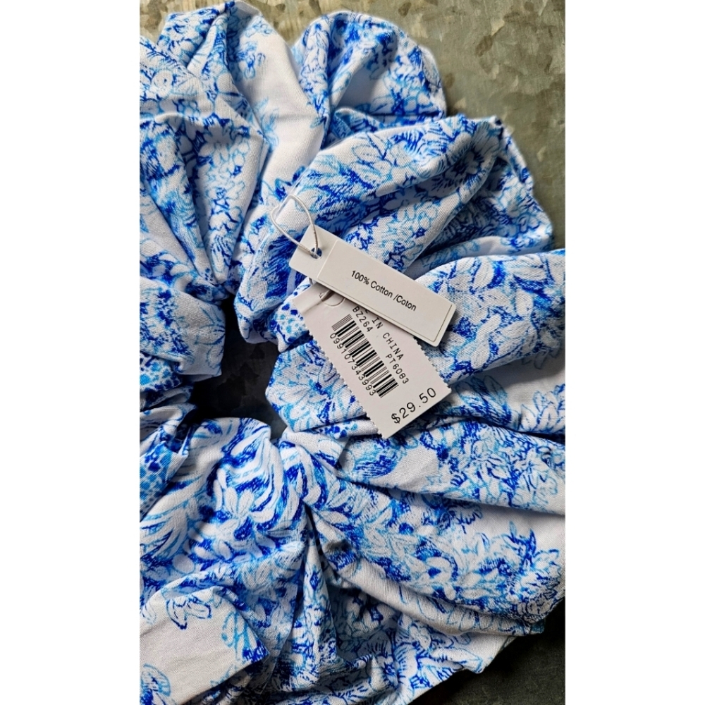 J.Crew Oversized Printed Scrunchie - Picture 4 of 4